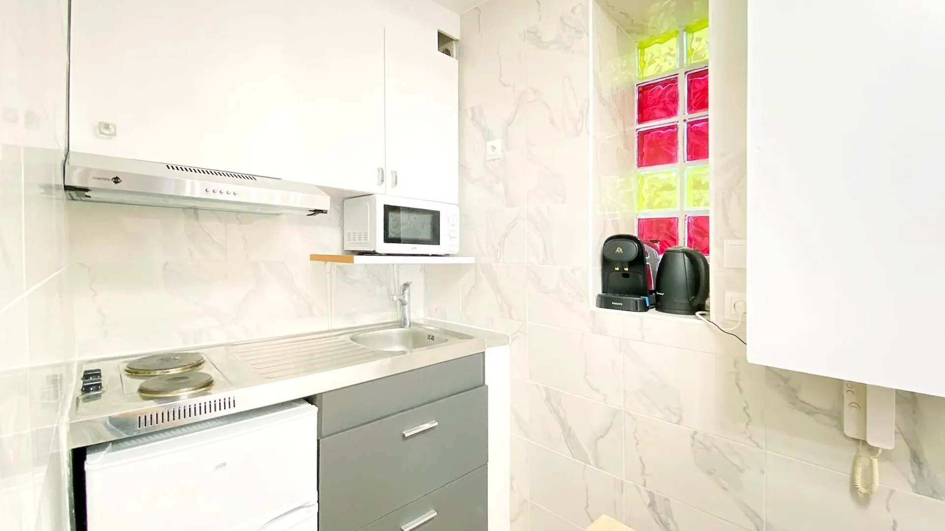 Cosy And Lovely Flat Close To Eiffel Tower Paris 0*,  França